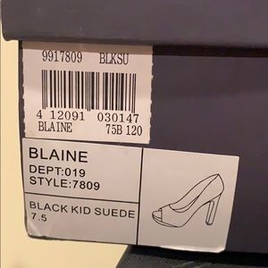 Black red suede little leopard BRAND NEW
